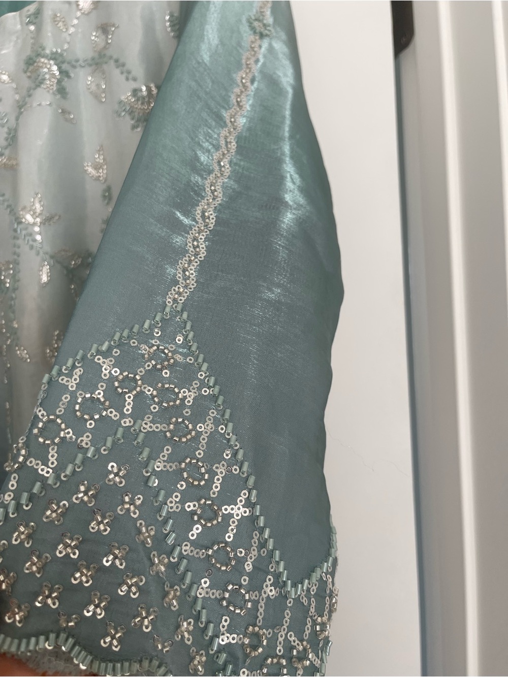 pakistani dress - Picture 8 of 9